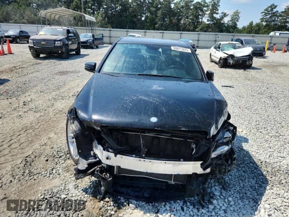 ✅ 2013 Mercedes-Benz C 300 Luxury • VIN: WDDGF8AB0DR286578 • Lot: 80815225. Wystawiony na Copart z przebiegiem 127 078 mil. Bezpłatny archiwum sprzedaży aukcyjnych z USA i szczegółowy raport historii pojazdu na DreamBid. Zdjęcie 5.