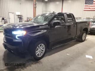 ✅ 2020 Chevrolet Silverado 1500 • VIN: 1GCVYEED2LZ343819 • Лот: 47255045. Опубликован ранее на Copart с пробегом 39 013 миль. Бесплатный доступ к архиву аукционных продаж из США и подробный отчёт об истории автомобиля на DreamBid. Изображение 1.