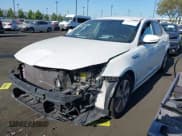 ✅ 2015 Kia Optima EX • VIN: KNAGN4AD1F5080166 • Lot: 43052255. Wystawiony na IAAI z przebiegiem 134 081 mil. Bezpłatny archiwum sprzedaży aukcyjnych z USA i szczegółowy raport historii pojazdu na DreamBid. Zdjęcie 2.