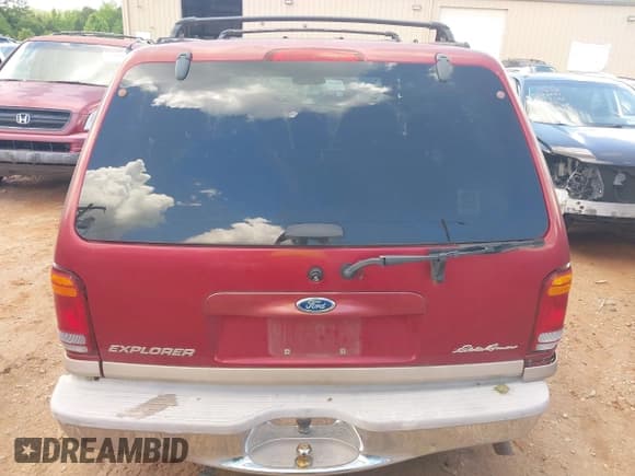 ✅ 2000 Ford Explorer Eddie Bauer • VIN: 1FMZU74E1YZA95651 • Lot: 42255311. Wystawiony na IAAI z przebiegiem 199 209 mil. Bezpłatny archiwum sprzedaży aukcyjnych z USA i szczegółowy raport historii pojazdu na DreamBid. Zdjęcie 16.