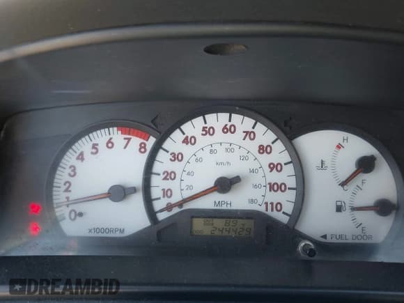 ✅ 2004 Toyota Corolla CE • VIN: 1NXBR32E14Z203918 • Lot: 43013302. Listed on IAAI with 244,429 mi. Free auction sales archive from the USA and detailed vehicle history report at DreamBid. Image 7.