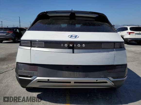 2024 Hyundai Ioniq 5 SE с VIN KM8KM4DE9RU307629, выставлен на аукционе Copart как лот 84657955 с пробегом 23 093 миль миль и Списание • Salvage title. История ставок и продаж доступна на DreamBid. Изображение 6.