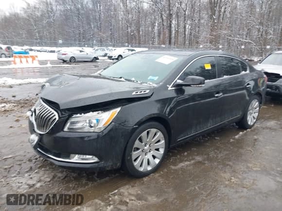 ✅ 2016 Buick LaCrosse Premium I • VIN: 1G4GE5G32GF263140 • Lot: 41563910. Wystawiony na IAAI z przebiegiem 104 939 mil. Bezpłatny archiwum sprzedaży aukcyjnych z USA i szczegółowy raport historii pojazdu na DreamBid. Zdjęcie 17.