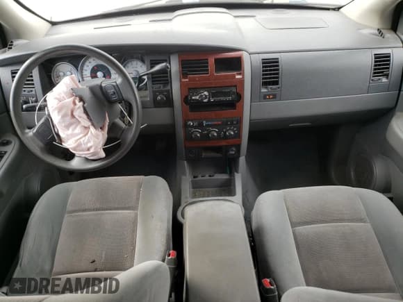 ✅ 2004 Dodge Durango SLT • VIN: 1D4HB48NX4F217937 • Лот: 82135575. Опубликован ранее на Copart с пробегом 194 723 миль. Бесплатный доступ к архиву аукционных продаж из США и подробный отчёт об истории автомобиля на DreamBid. Изображение 8.