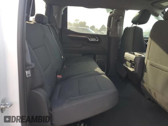 ✅ 2023 Chevrolet Silverado 1500 LT Trail Boss • VIN: 3GCUDFED8PG285668 • Lot: 85270945. Wystawiony na Copart z przebiegiem 43 851 mil. Bezpłatny archiwum sprzedaży aukcyjnych z USA i szczegółowy raport historii pojazdu na DreamBid. Zdjęcie 10.