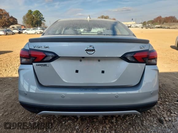 ✅ 2020 Nissan Versa SV • VIN: 3N1CN8EV3LL819872 • Lot: 93627095. Wystawiony na Copart z przebiegiem 56 631 mil. Bezpłatny archiwum sprzedaży aukcyjnych z USA i szczegółowy raport historii pojazdu na DreamBid. Zdjęcie 6.