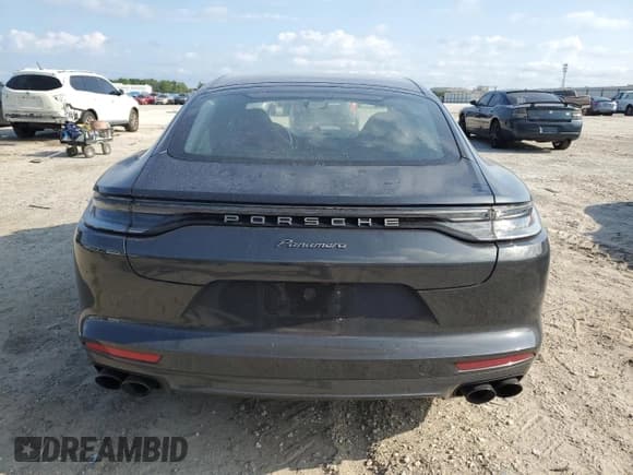 ✅ 2022 Porsche Panamera • VIN: WP0AJ2A71NL101370 • Lot: 68253004. Wystawiony na Copart z przebiegiem 34 109 mil. Bezpłatny archiwum sprzedaży aukcyjnych z USA i szczegółowy raport historii pojazdu na DreamBid. Zdjęcie 6.