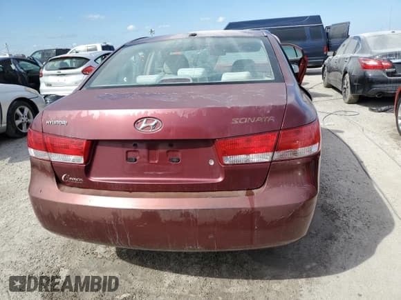 ✅ 2008 Hyundai Sonata GLS • VIN: 5NPET46C58H351295 • Лот: 74298074. Опубликован ранее на Copart с пробегом Не указан. Бесплатный доступ к архиву аукционных продаж из США и подробный отчёт об истории автомобиля на DreamBid. Изображение 6.