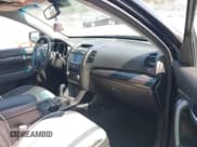 ✅ 2012 Kia Sorento SX • VIN: 5XYKW4A2XCG232506 • Лот: 42740284. Опубликован ранее на IAAI с пробегом 140 990 миль. Бесплатный доступ к архиву аукционных продаж из США и подробный отчёт об истории автомобиля на DreamBid. Изображение 5.