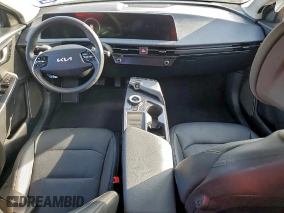 ✅ 2024 Kia EV6 Wind • VIN: KNDC34LA6R5192170 • Lot: 92746515. Listed on Copart with 49,572 mi. Free auction sales archive from the USA and detailed vehicle history report at DreamBid. Image 8.