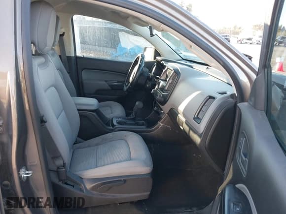 ✅ 2016 Chevrolet Colorado 2WD WT • VIN: 1GCGSBEA7G1331796 • Lot: 41472646. Listed on IAAI with 66,255 mi. Free auction sales archive from the USA and detailed vehicle history report at DreamBid. Image 5.