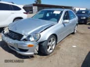 ✅ 2007 Mercedes-Benz C 230 Sport • VIN: WDBRF52H97A936689 • Lot: 42519824. Wystawiony na IAAI z przebiegiem 200 866 mil. Bezpłatny archiwum sprzedaży aukcyjnych z USA i szczegółowy raport historii pojazdu na DreamBid. Zdjęcie 17.