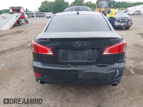 ✅ 2012 Lexus IS 250 • VIN: JTHCF5C21C5053138 • Lot: 42604368. Listed on IAAI with 299,139 mi. Free auction sales archive from the USA and detailed vehicle history report at DreamBid. Image 6.