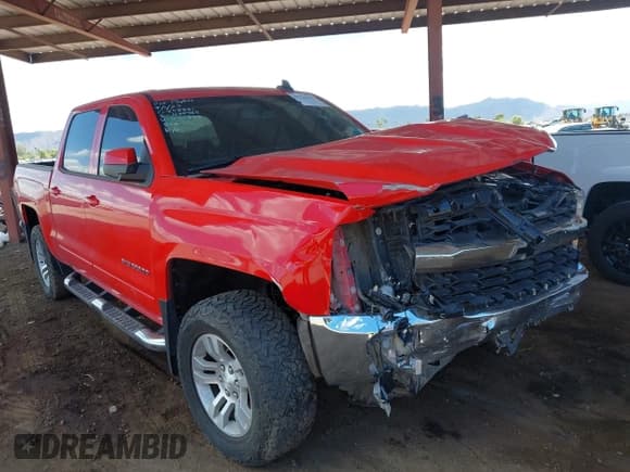✅ 2018 Chevrolet Silverado 1500 LT • VIN: 3GCPCREC8JG441398 • Лот: 43225216. Опубликован ранее на IAAI с пробегом 104 541 миль. Бесплатный доступ к архиву аукционных продаж из США и подробный отчёт об истории автомобиля на DreamBid. Изображение 17.