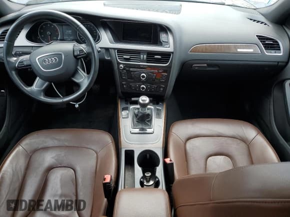 ✅ 2014 Audi A4 Premium • VIN: WAUDFAFL8EA011494 • Lot: 70320345. Listed on Copart with 137,335 mi. Free auction sales archive from the USA and detailed vehicle history report at DreamBid. Image 8.