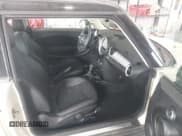 ✅ 2013 MINI Hardtop • VIN: WMWSU3C5XDT690508 • Lot: 43262131. Listed on IAAI with 52,535 mi. Free auction sales archive from the USA and detailed vehicle history report at DreamBid. Image 5.