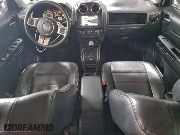 ✅ 2014 Jeep Patriot Limited • VIN: 1C4NJRCB9ED575752 • Lot: 94776095. Listed on Copart with 179,179 mi. Free auction sales archive from the USA and detailed vehicle history report at DreamBid. Image 8.