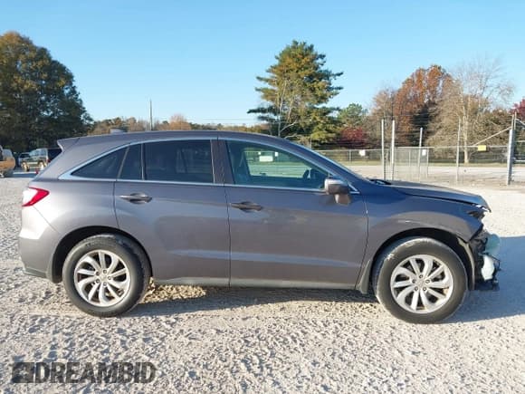 ✅ 2017 Acura RDX Technology • VIN: 5J8TB3H52HL019928 • Lot: 43677203. Listed on IAAI with 57,237 mi. Free auction sales archive from the USA and detailed vehicle history report at DreamBid. Image 13.