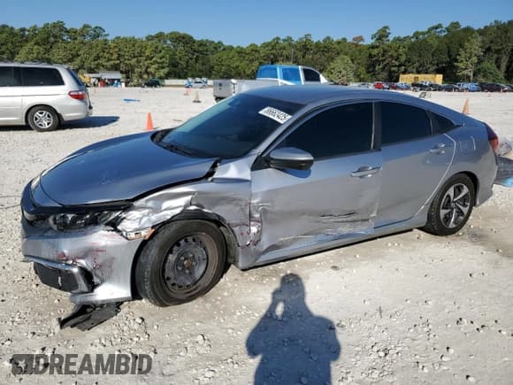 ✅ 2020 Honda Civic LX • VIN: 2HGFC2F6XLH518109 • Lot: 86662425. Listed on Copart with 44,676 mi. Free auction sales archive from the USA and detailed vehicle history report at DreamBid. Image 1.