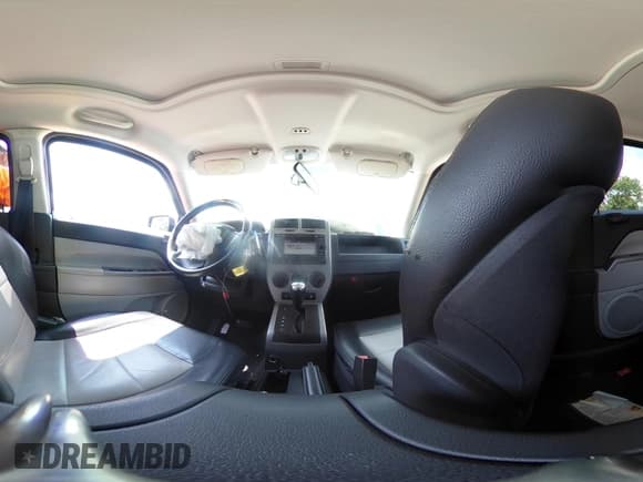 ✅ 2007 Jeep Patriot Limited • VIN: 1J8FT48W37D285614 • Lot: 42616625. Listed on IAAI with 113,502 mi. Free auction sales archive from the USA and detailed vehicle history report at DreamBid. Image 20.