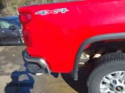 ✅ 2024 Chevrolet Silverado 2500HD • VIN: 1GC0YLE79RF155477 • Lot: 41679710. Listed on IAAI with 33,043 mi. Free auction sales archive from the USA and detailed vehicle history report at DreamBid. Image 18.