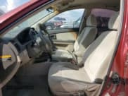 ✅ 2005 Kia Spectra LX • VIN: KNAFE121155079015 • Lot: 89492695. Wystawiony na Copart z przebiegiem 196 820 mil. Bezpłatny archiwum sprzedaży aukcyjnych z USA i szczegółowy raport historii pojazdu na DreamBid. Zdjęcie 7.