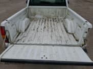 ✅ 1999 Chevrolet Silverado 1500 • VIN: 1GCEC14VXXZ180280 • Лот: 71830104. Опубликован ранее на Copart с пробегом Не указан. Бесплатный доступ к архиву аукционных продаж из США и подробный отчёт об истории автомобиля на DreamBid. Изображение 10.