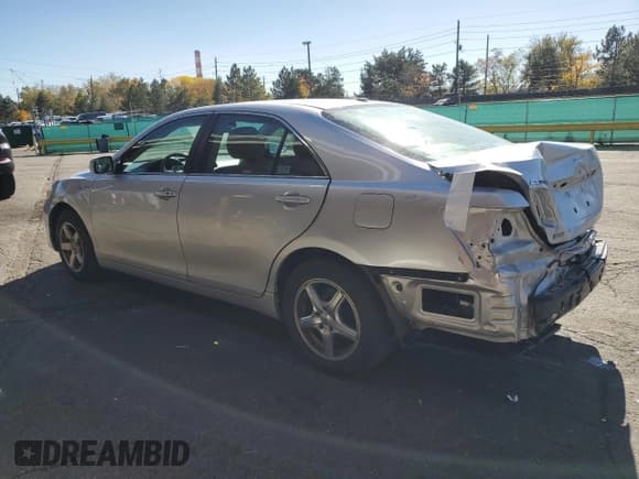 ✅ 2010 Toyota Camry • VIN: 4T1BB3EK2AU117101 • Lot: 89473835. Listed on Copart with 104,432 mi. Free auction sales archive from the USA and detailed vehicle history report at DreamBid. Image 2.