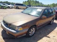 ✅ 1998 Volvo V70 XC Cross Country • VIN: YV1LZ5646W2443819 • Лот: 41977494. Опубликован ранее на IAAI с пробегом 138 922 миль. Бесплатный доступ к архиву аукционных продаж из США и подробный отчёт об истории автомобиля на DreamBid. Изображение 2.