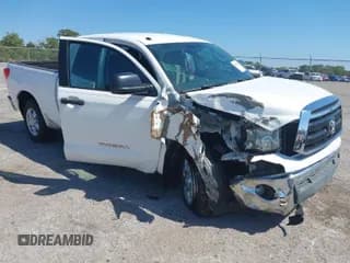 ✅ 2011 Toyota Tundra • VIN: 5TFRY5F14BX103493 • Lot: 42071614. Wystawiony na IAAI z przebiegiem 92 811 mil. Bezpłatny archiwum sprzedaży aukcyjnych z USA i szczegółowy raport historii pojazdu na DreamBid. Zdjęcie 1.