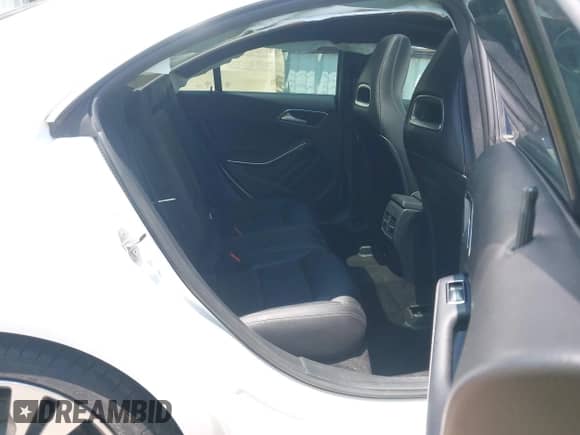 2019 Mercedes-Benz CLA 250 with VIN WDDSJ4EB2KN718779, listed as a IAAI auction lot 42945526 with 68,738 mi miles and . Bid and sale history available at DreamBid. Image 8.