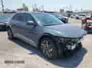 2024 Hyundai Ioniq 5 Limited z VIN KM8KR4DE2RU286866, wystawiony jako Copart lot #62436204 z przebiegiem 677 mil mil oraz Szkoda całkowita • Salvage title. Historia ofert i sprzedaży dostępna na DreamBid. Obrazek 4.