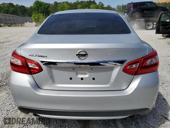 ✅ 2017 Nissan Altima SR • VIN: 1N4AL3AP7HC233091 • Лот: 55897935. Опубликован ранее на Copart с пробегом 247 335 миль. Бесплатный доступ к архиву аукционных продаж из США и подробный отчёт об истории автомобиля на DreamBid. Изображение 6.
