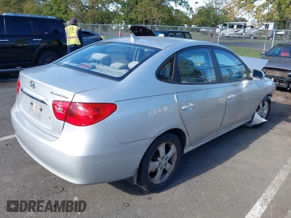 ✅ 2010 Hyundai Elantra SE • VIN: KMHDU4AD2AU868473 • Lot: 43361202. Listed on IAAI with 139,728 mi. Free auction sales archive from the USA and detailed vehicle history report at DreamBid. Image 13.