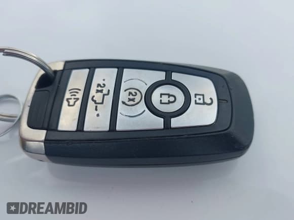 ✅ 2019 Ford F-150 XLT • VIN: 1FTFW1E49KKD46663 • Lot: 43735060. Listed on IAAI with 63,206 mi. Free auction sales archive from the USA and detailed vehicle history report at DreamBid. Image 11.