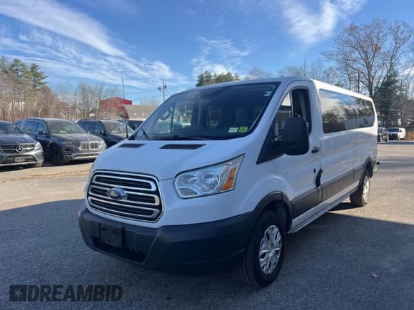 ✅ 2016 Ford Transit XLT • VIN: 1FBZX2ZM7GKA65435 • Lot: 43727542. Wystawiony na IAAI z przebiegiem 166 071 mil. Bezpłatny archiwum sprzedaży aukcyjnych z USA i szczegółowy raport historii pojazdu na DreamBid. Zdjęcie 2.
