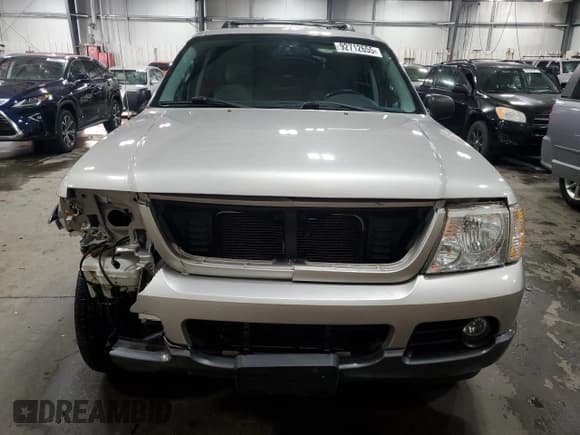 ✅ 2005 Ford Explorer XLT • VIN: 1FMDU73K55UA85828 • Лот: 92712655. Опубликован ранее на Copart с пробегом 158 274 миль. Бесплатный доступ к архиву аукционных продаж из США и подробный отчёт об истории автомобиля на DreamBid. Изображение 5.