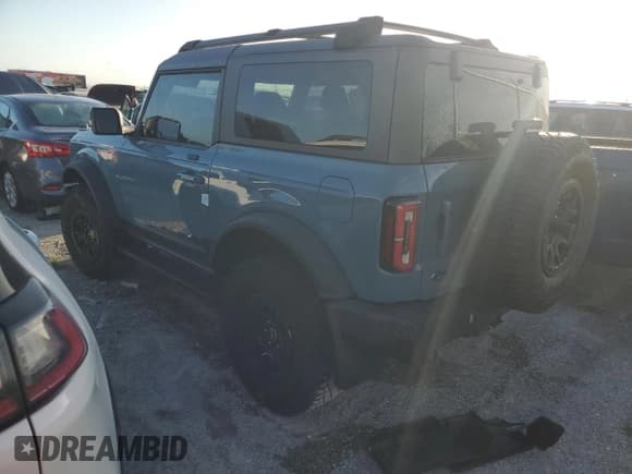 ✅ 2021 Ford Bronco • VIN: 1FMDE5CP5MLA66892 • Лот: 76394824. Опубликован ранее на Copart с пробегом 28 750 миль. Бесплатный доступ к архиву аукционных продаж из США и подробный отчёт об истории автомобиля на DreamBid. Изображение 2.