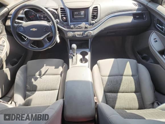 2016 Chevrolet Impala LS z VIN 2G11X5SA1G9179306, wystawiony jako Copart lot #68955405 z przebiegiem 135 483 mil mil oraz Szkoda całkowita • Salvage title. Historia ofert i sprzedaży dostępna na DreamBid. Obrazek 8.