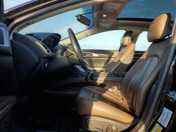 ✅ 2013 Lincoln MKZ Hybrid • VIN: 3LN6L2LU3DR819842 • Lot: 81650315. Wystawiony na Copart z przebiegiem 190 885 mil. Bezpłatny archiwum sprzedaży aukcyjnych z USA i szczegółowy raport historii pojazdu na DreamBid. Zdjęcie 7.