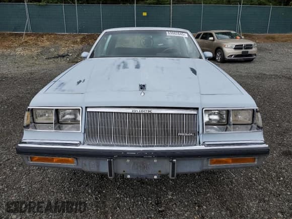 ✅ 1984 Buick Regal Limited • VIN: 1G4AM47A5EH547090 • Lot: 63082845. Listed on Copart with 84,561 mi. Free auction sales archive from the USA and detailed vehicle history report at DreamBid. Image 5.