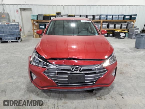 ✅ 2020 Hyundai Elantra Value Edition • VIN: 5NPD84LFXLH525933 • Лот: 89669165. Опубликован ранее на Copart с пробегом 17 120 миль. Бесплатный доступ к архиву аукционных продаж из США и подробный отчёт об истории автомобиля на DreamBid. Изображение 5.