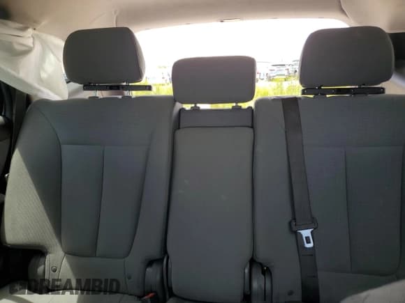 ✅ 2011 Hyundai Santa Fe GLS • VIN: 5XYZGDAG9BG019780 • Lot: 61862875. Listed on Copart with 182,897 mi. Free auction sales archive from the USA and detailed vehicle history report at DreamBid. Image 10.