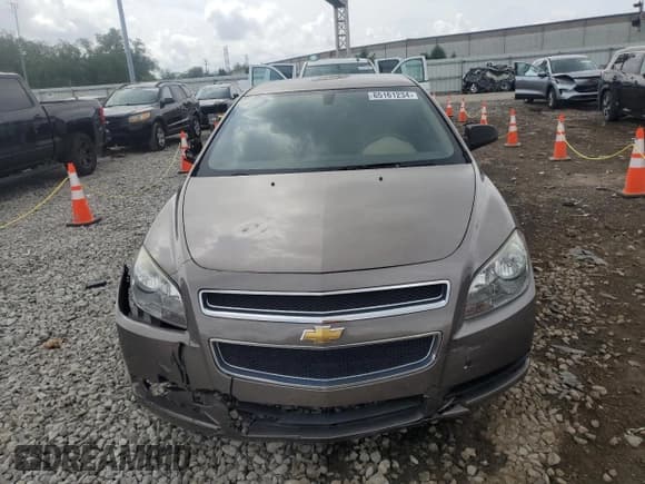 ✅ 2012 Chevrolet Malibu 1LS • VIN: 1G1ZB5E05CF204892 • Lot: 65161234. Listed on Copart with 121,256 mi. Free auction sales archive from the USA and detailed vehicle history report at DreamBid. Image 5.