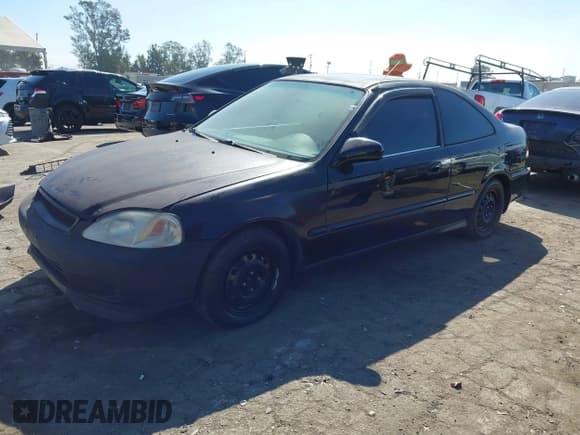 ✅ 2000 Honda Civic EX • VIN: 1HGEJ824XYL016039 • Лот: 43369128. Опубликован ранее на IAAI с пробегом 101 108 миль. Бесплатный доступ к архиву аукционных продаж из США и подробный отчёт об истории автомобиля на DreamBid. Изображение 2.