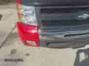 ✅ 2011 Chevrolet Silverado 1500 LT • VIN: 3GCPCSE02BG176962 • Lot: 43520636. Wystawiony na IAAI z przebiegiem 265 330 mil mil. Skorzystaj z bezpłatnego archiwum sprzedaży aukcyjnych z USA i zobacz szczegółowy raport historii pojazdu na DreamBid. Zdjęcie 6.