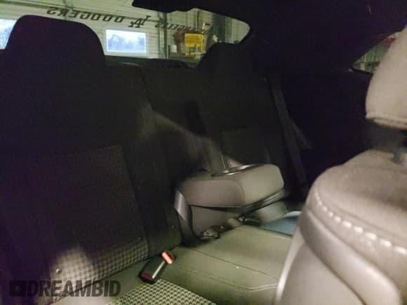 ✅ 2020 Dodge Challenger SXT • VIN: 2C3CDZAG9LH222591 • Lot: 36818784. Wystawiony na Copart z przebiegiem 22 772 mil. Bezpłatny archiwum sprzedaży aukcyjnych z USA i szczegółowy raport historii pojazdu na DreamBid. Zdjęcie 10.