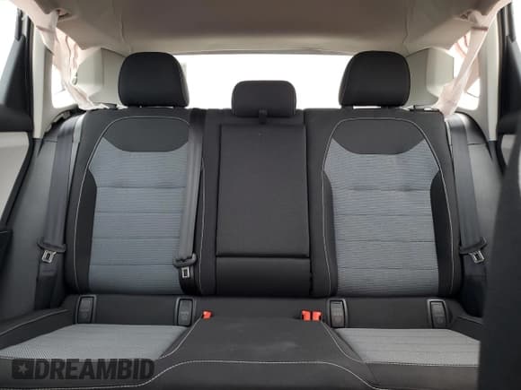 ✅ 2025 Volkswagen Taos S • VIN: 3VV5C7B24SM051118 • Лот: 81608915. Опубликован ранее на Copart с пробегом 5 244 миль. Бесплатный доступ к архиву аукционных продаж из США и подробный отчёт об истории автомобиля на DreamBid. Изображение 10.