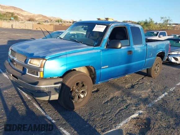 ✅ 2003 Chevrolet Silverado 1500 LS • VIN: 2GCEK19V131261358 • Лот: 43408694. Опубликован ранее на IAAI с пробегом 215 217 миль. Бесплатный доступ к архиву аукционных продаж из США и подробный отчёт об истории автомобиля на DreamBid. Изображение 2.
