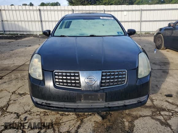 ✅ 2004 Nissan Maxima SE • VIN: 1N4BA41E64C830208 • Lot: 82115755. Listed on Copart with 143,406 mi. Free auction sales archive from the USA and detailed vehicle history report at DreamBid. Image 5.
